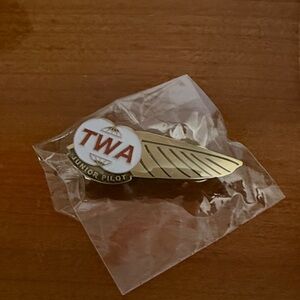 TWA Junior Pilot Pin